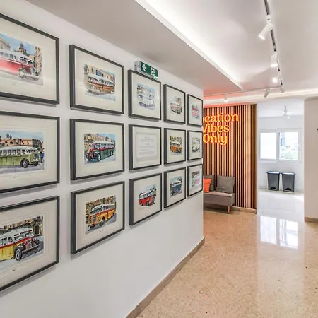 Apartmán Designer - 60 Seconds To The I Free Parking! *