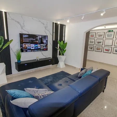 Apartmán Designer 60 Seconds To The Free Parking Saint Julian's