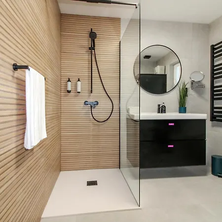 Designer 60 Seconds To The Free Parking Apartmán