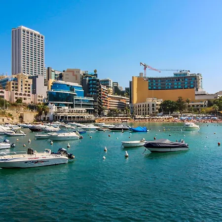 Designer 60 Seconds To The Free Parking *