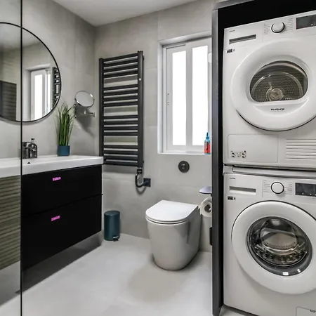 Designer 60 Seconds To The Free Parking *