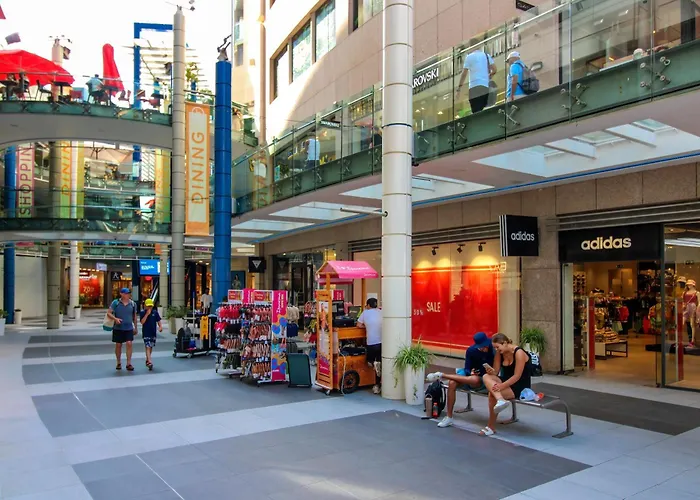 Designer 60 Seconds To The Free Parking *