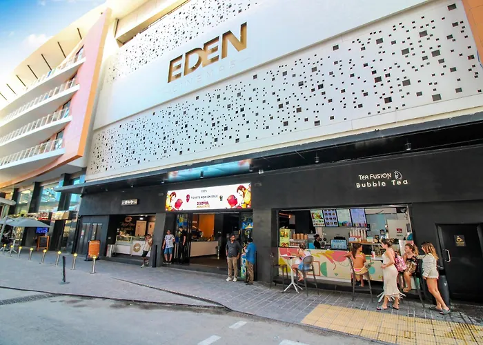 Designer 60 Seconds To The Free Parking Saint Julian's