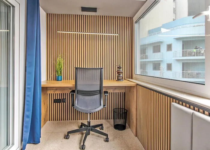 Designer 60 Seconds To The Free Parking Appartement San Ġiljan